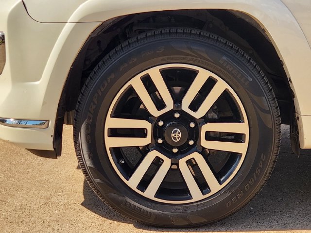 Used 2017 Toyota 4Runner Limited RWD image 8