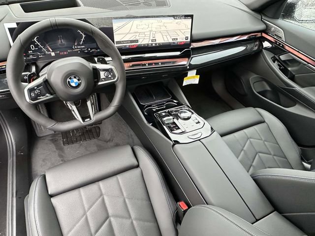 New 2026 BMW 540i xDrive w/ M Sport Package image 10