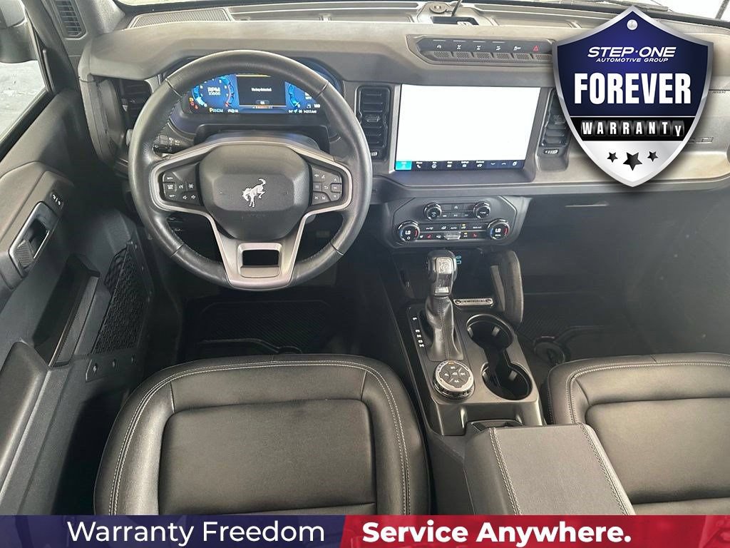 Used 2025 Ford Bronco Badlands AWD/4WD image 16