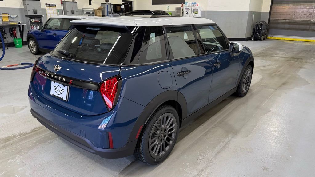 New 2026 MINI Cooper S image 6