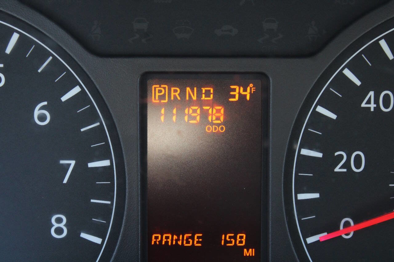 Used 2016 Nissan NV 3500 SV w/ SV Technology Package image 36