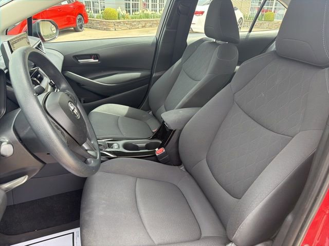 Used 2020 Toyota Corolla LE FWD image 9