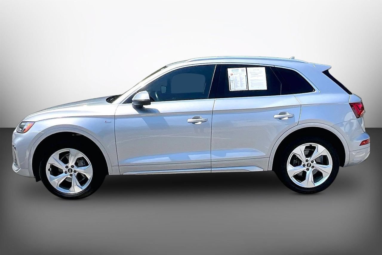 Used 2022 Audi Q5 2.0T Premium Plus w/ Premium Plus Package AWD/4WD image 5