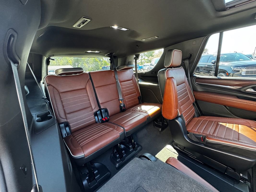 Used 2023 GMC Yukon Denali Ultimate image 45