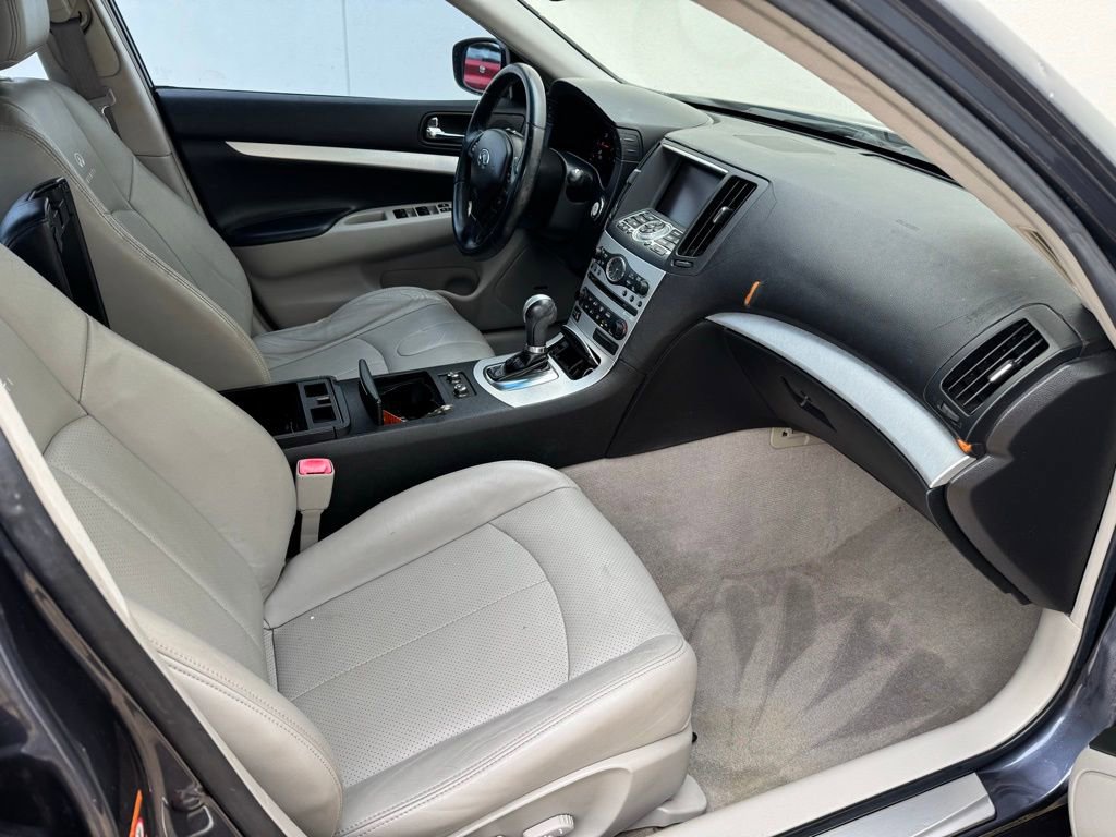 Used 2009 INFINITI G37 Journey w/ Premium Pkg RWD image 16