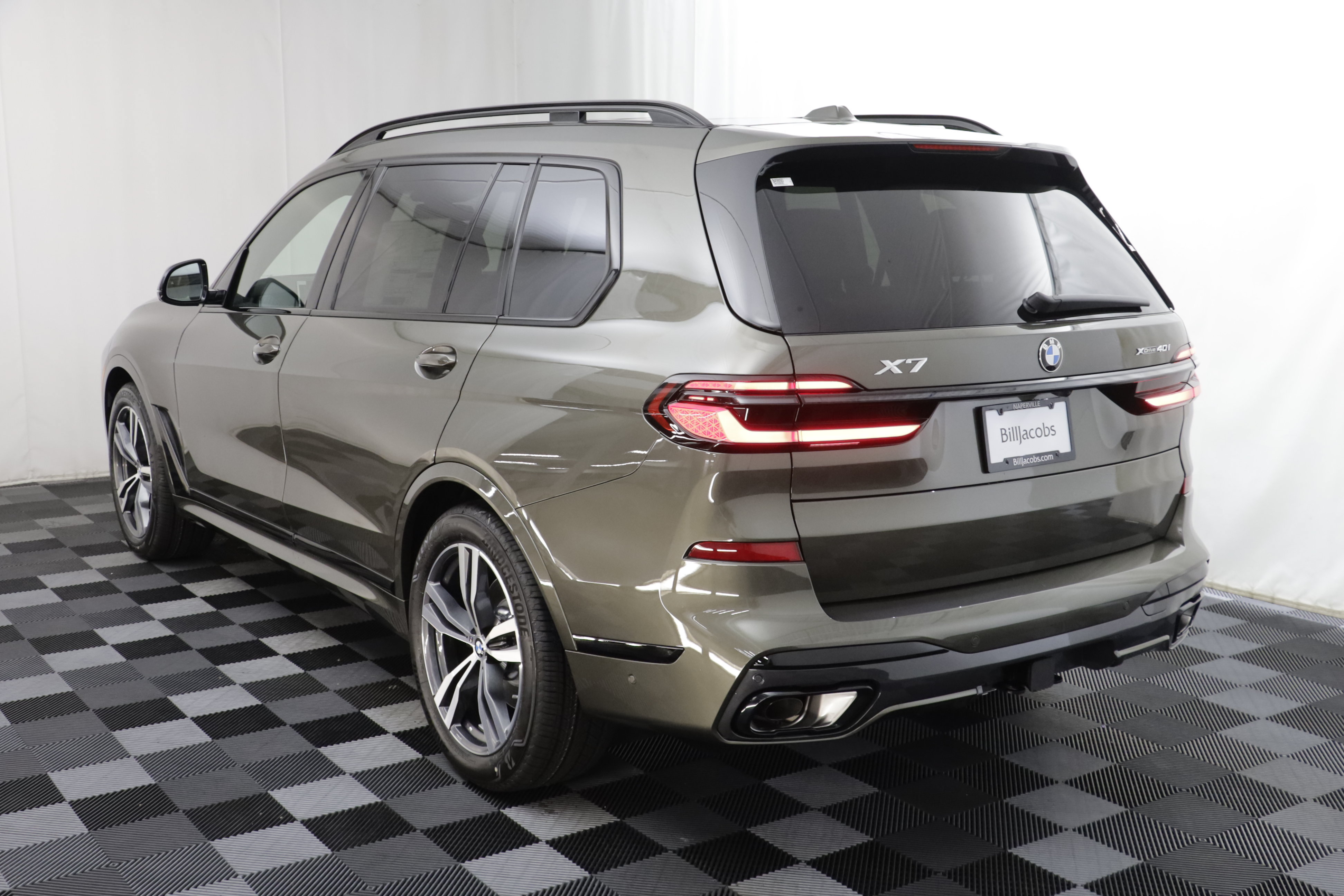 New 2027 BMW X7 xDrive40i w/ Executive Package AWD/4WD image 17