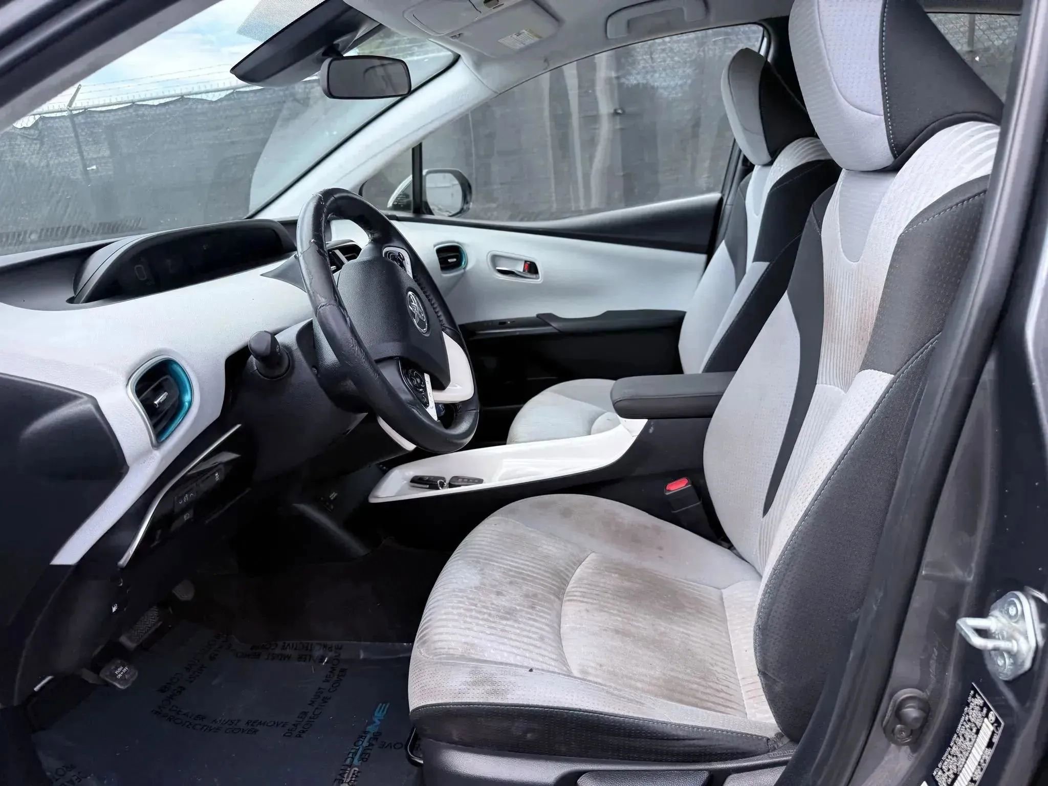 Used 2017 Toyota Prius Prime Plus w/ Carpet Mat Package image 2