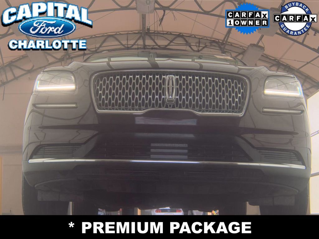 Used 2023 Lincoln Nautilus AWD w/ Premium Package image 3