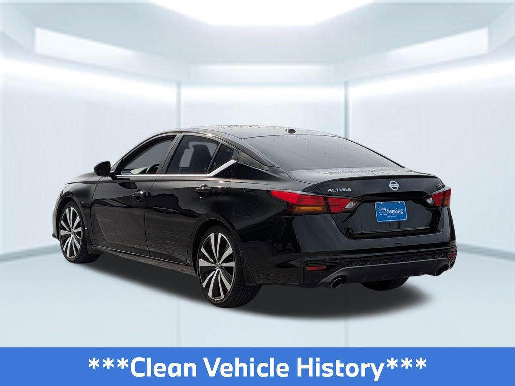 Used 2019 Nissan Altima 2.5 SR FWD image 4