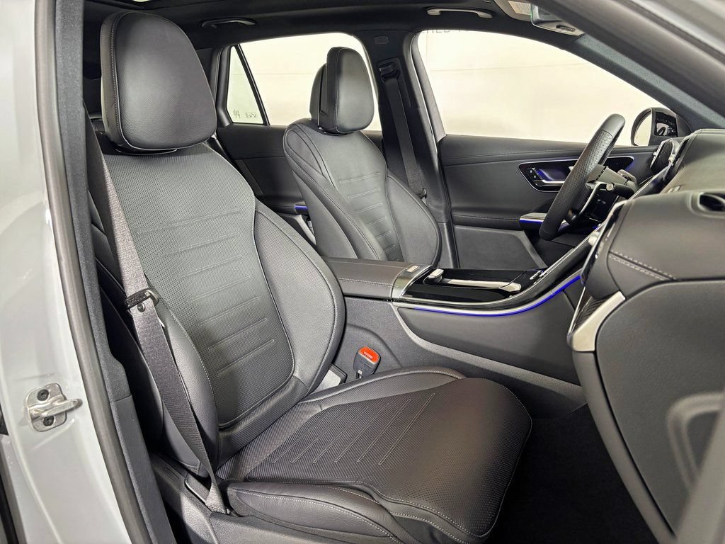 Certified 2026 Mercedes-Benz GLC 43 AMG 4MATIC image 30