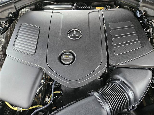 New 2027 Mercedes-Benz GLC 300 image 16
