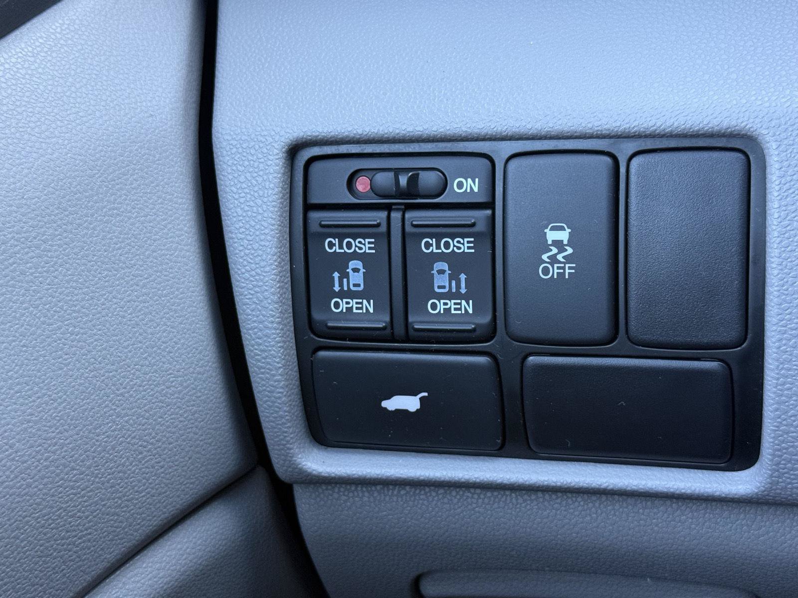 Used 2013 Honda Odyssey EX-L image 25