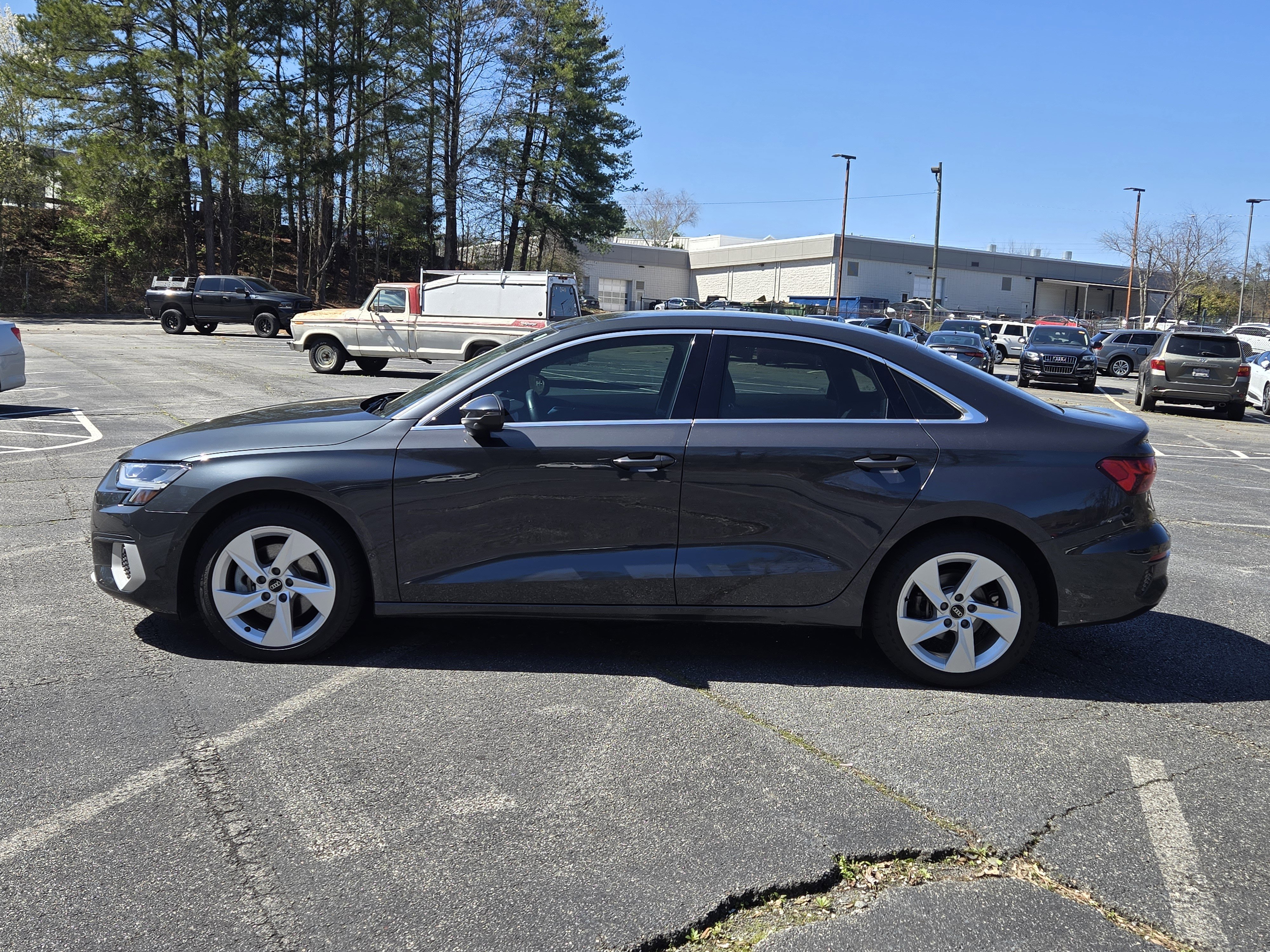 Used 2022 Audi A3 2.0T Premium image 2