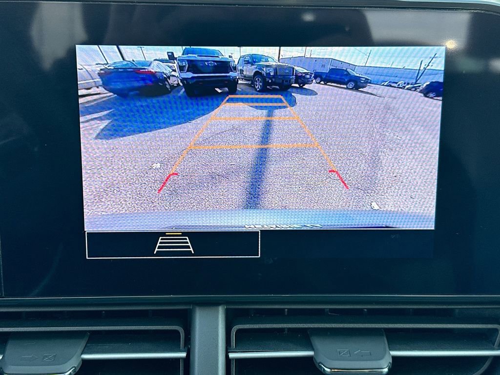 Used 2025 Chevrolet Trax LS w/ LS Convenience Package image 13