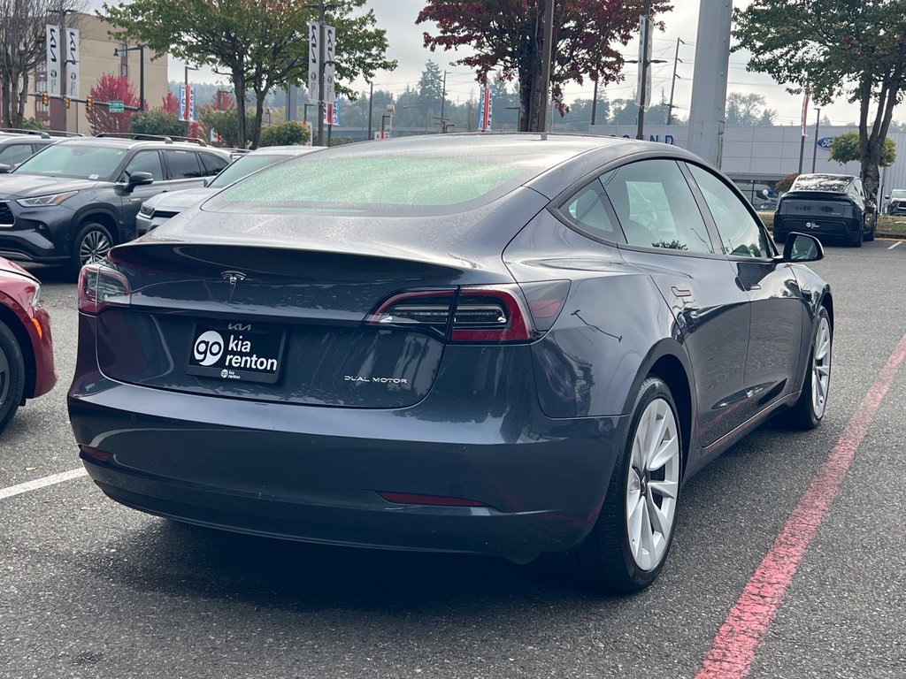 Used 2022 Tesla Model 3 Long Range AWD/4WD image 7