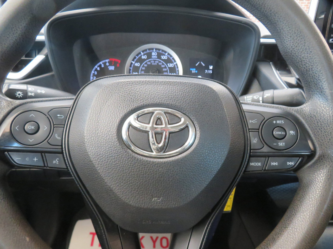 Used 2020 Toyota Corolla LE image 34
