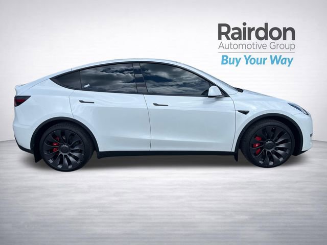 Used 2022 Tesla Model Y Long Range AWD/4WD image 8