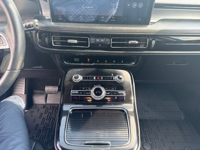 Certified 2023 Lincoln Nautilus AWD w/ Premium Package image 22