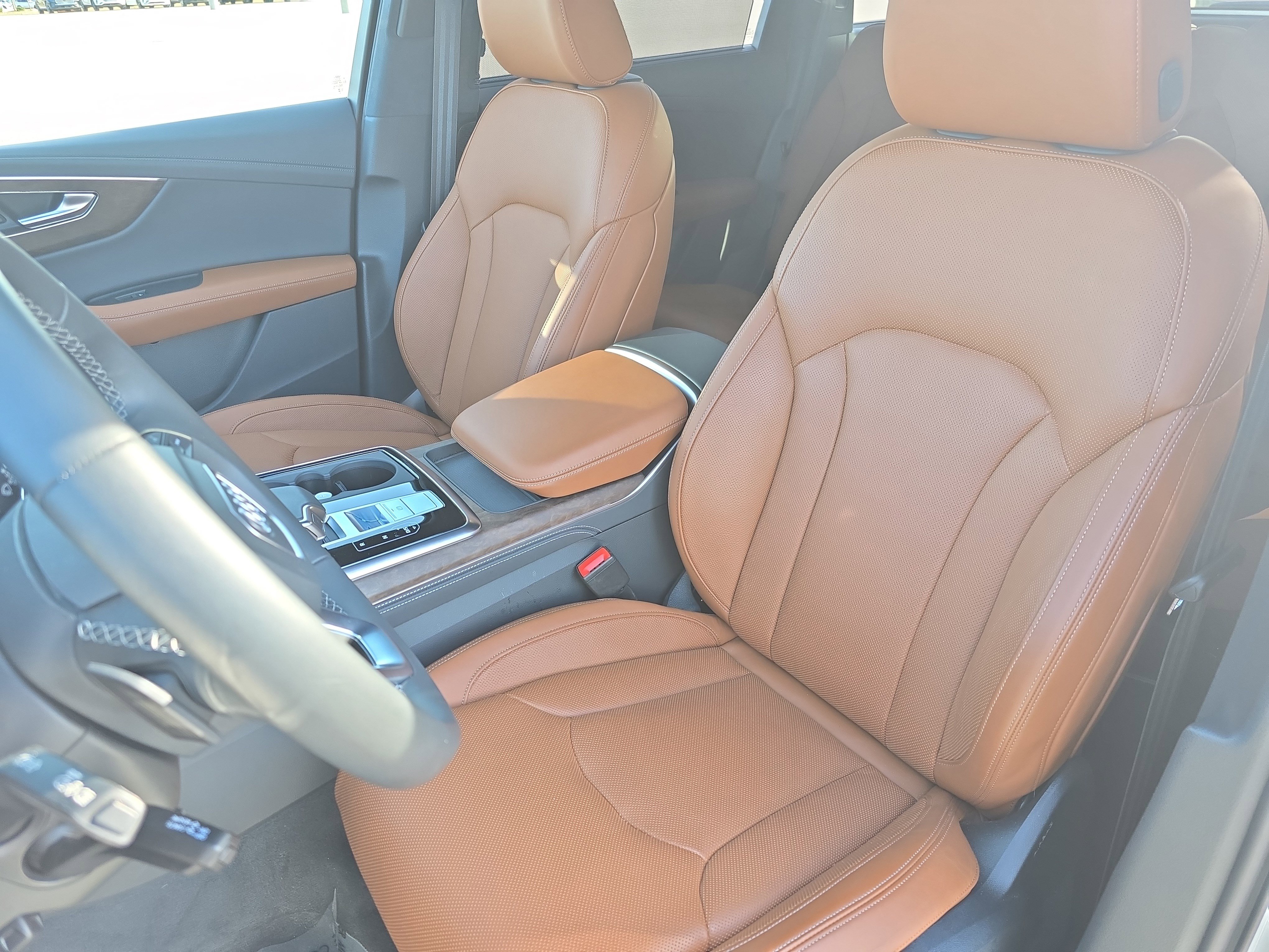 Certified 2025 Audi Q7 3.0T Prestige w/ Prestige Package image 15