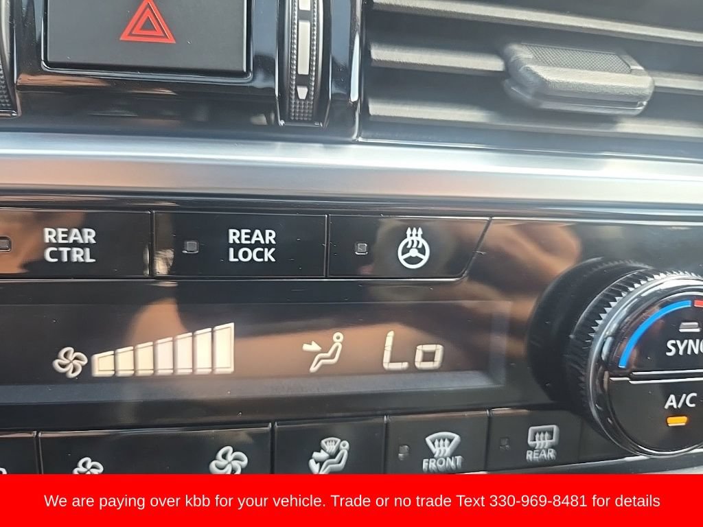Used 2022 Nissan Pathfinder Platinum AWD/4WD image 24