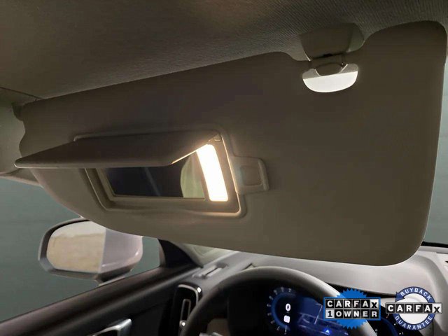 Used 2025 Volvo XC40 B5 Plus image 61