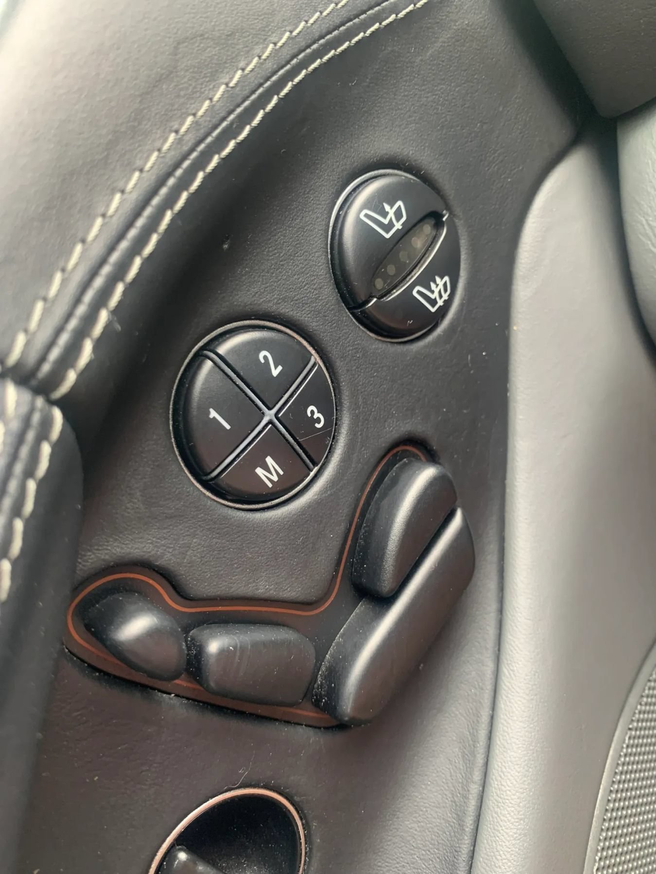 Used 2003 Mercedes-Benz SL 55 AMG image 31