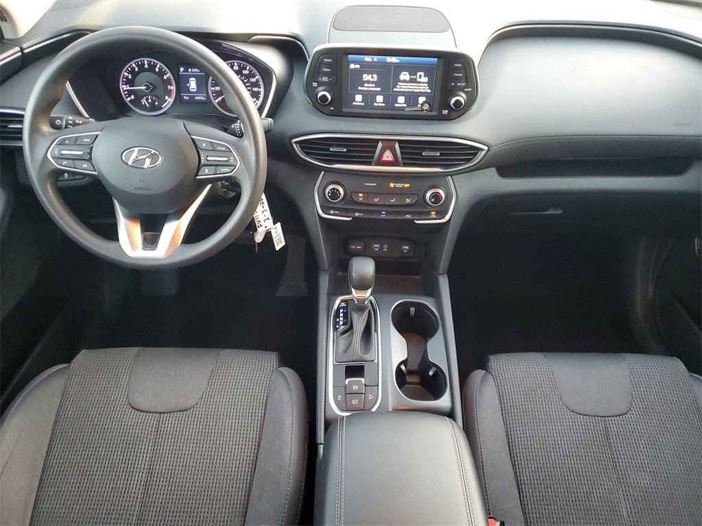 Used 2019 Hyundai Santa Fe SE image 9