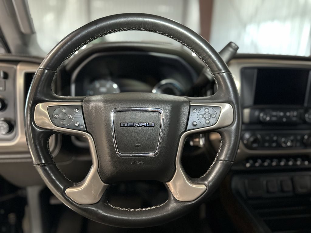 Used 2017 GMC Sierra 2500 Denali w/ Duramax Plus Package image 20