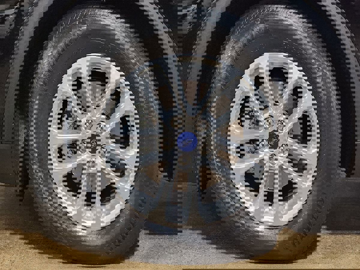 Used 2022 Ford Escape S image 26