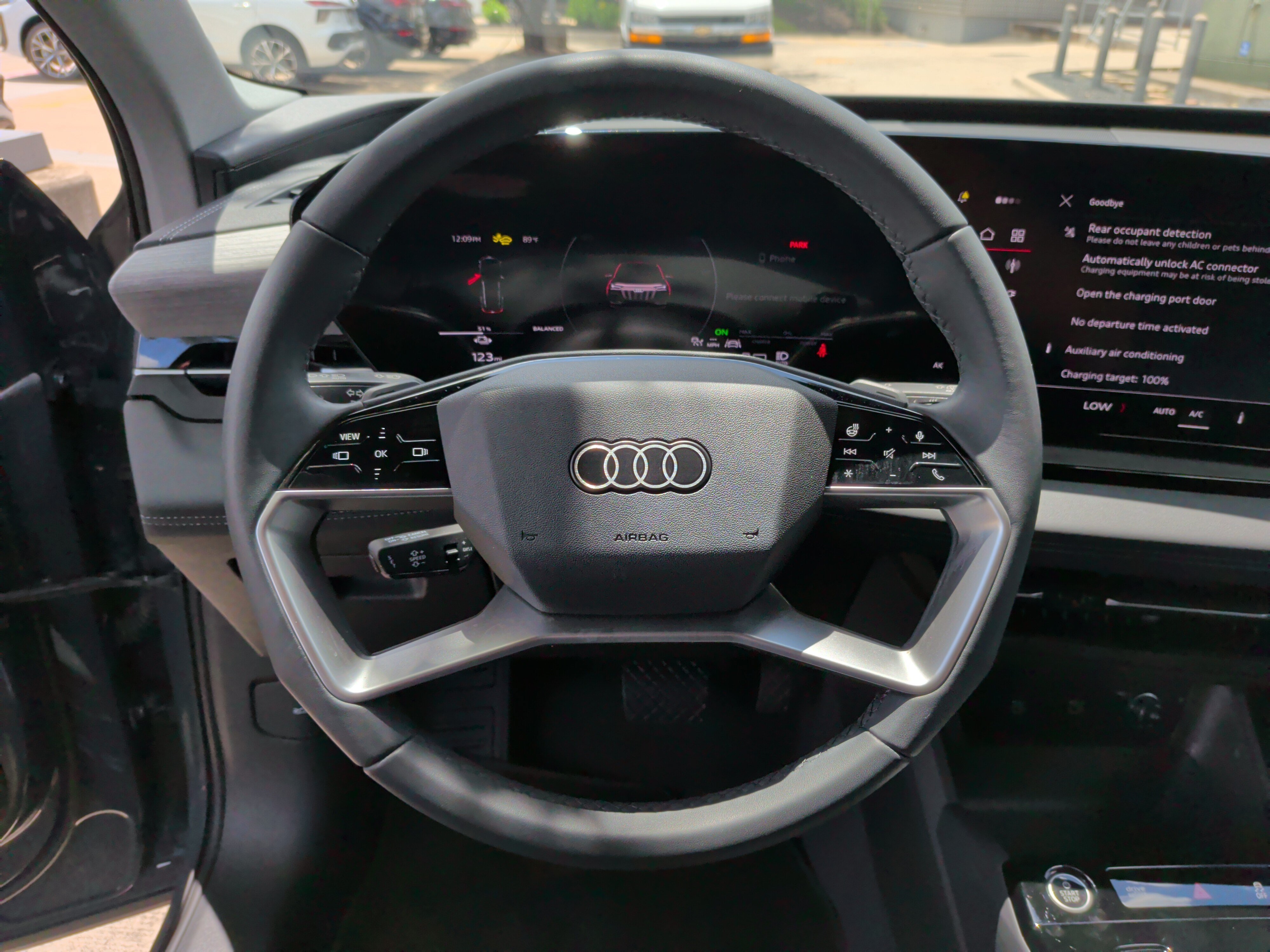 Used 2025 Audi Q6 e-tron Premium w/ Convenience Package RWD image 18