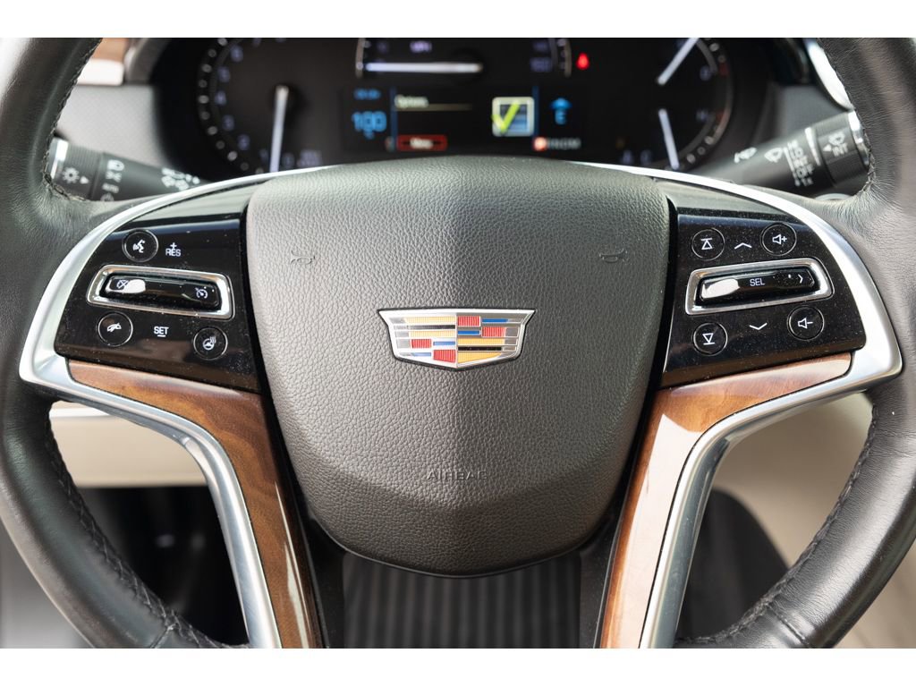 Used 2019 Cadillac XTS Luxury image 10