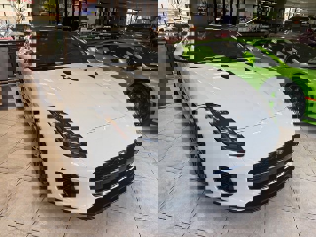 Used 2018 Jaguar F-TYPE R-Dynamic image 2