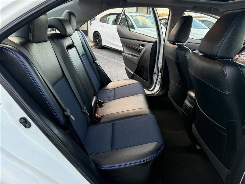 Used 2017 Toyota Corolla SE image 17