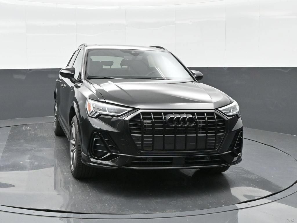 New 2025 Audi Q3 2.0T Premium AWD/4WD image 2