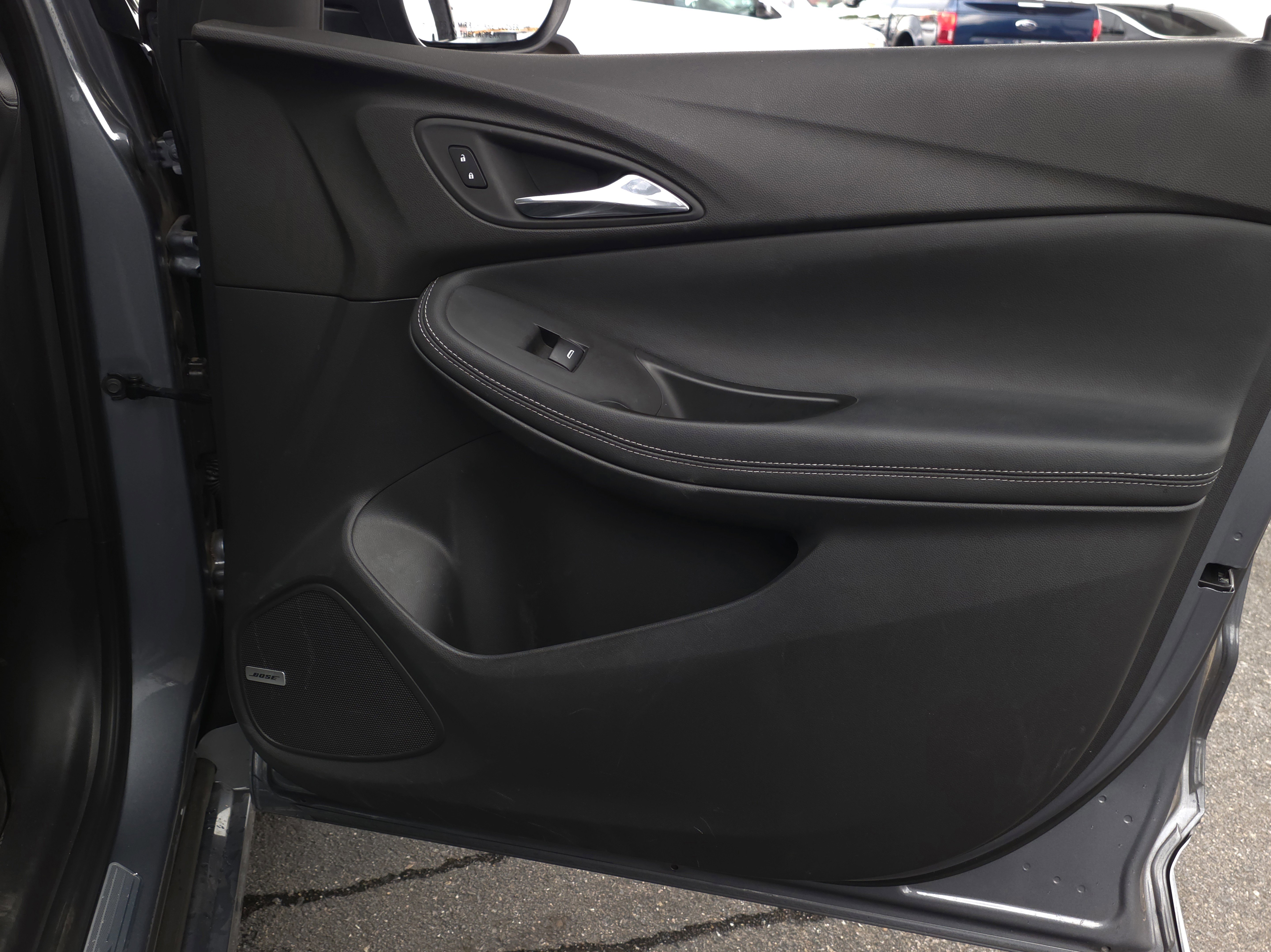 Used 2022 Buick Encore GX Essence w/ Advanced Technology Package image 27