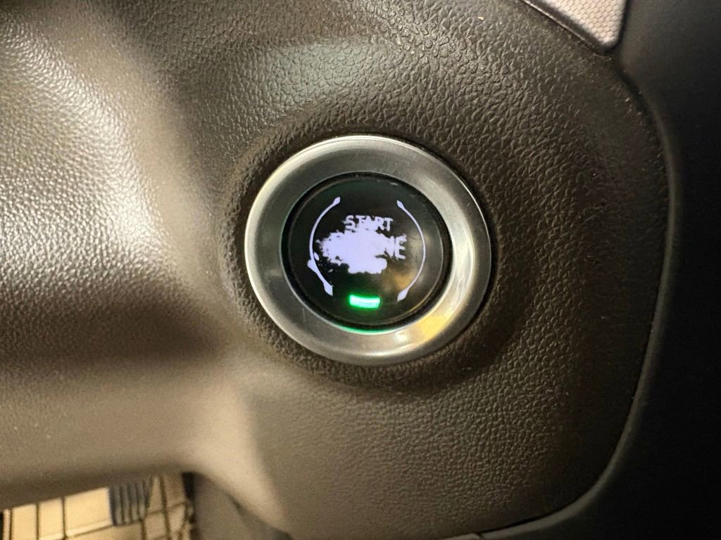 Used 2019 GMC Sierra 1500 SLE w/ SLE Value Package image 27