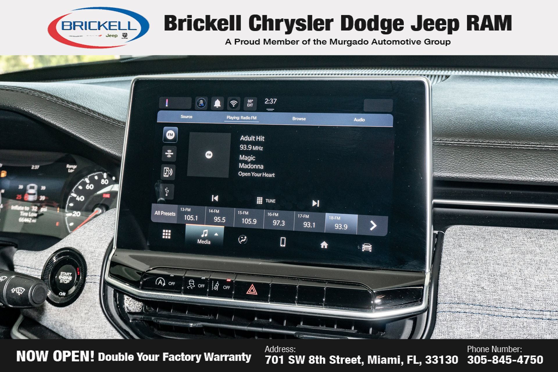 Used 2024 Jeep Compass Latitude AWD/4WD image 24