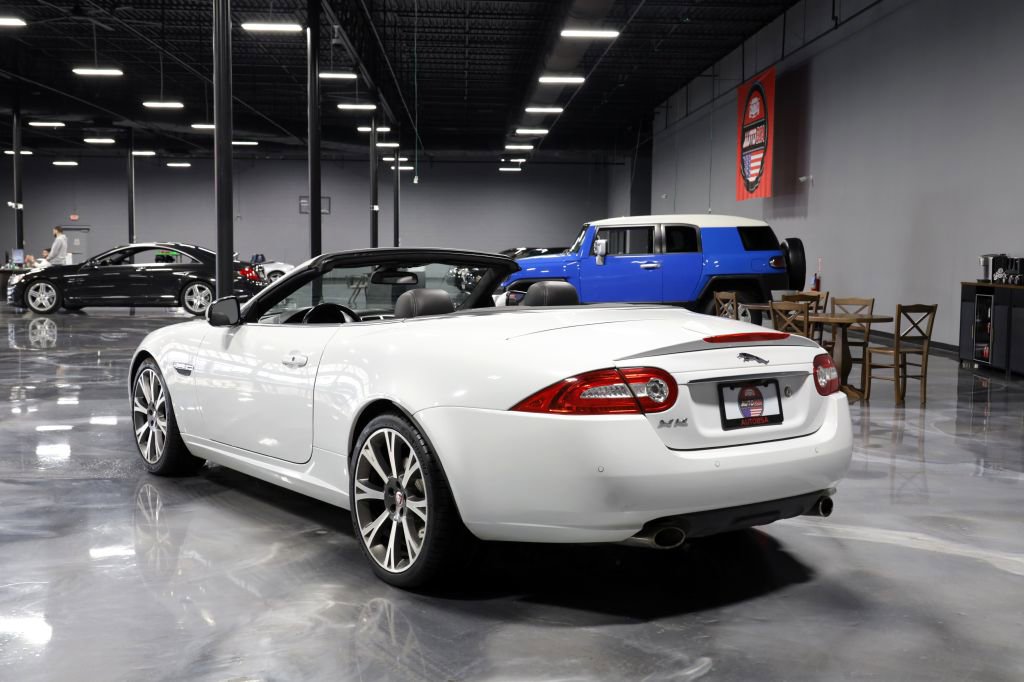 Used 2015 Jaguar XK Convertible RWD image 5