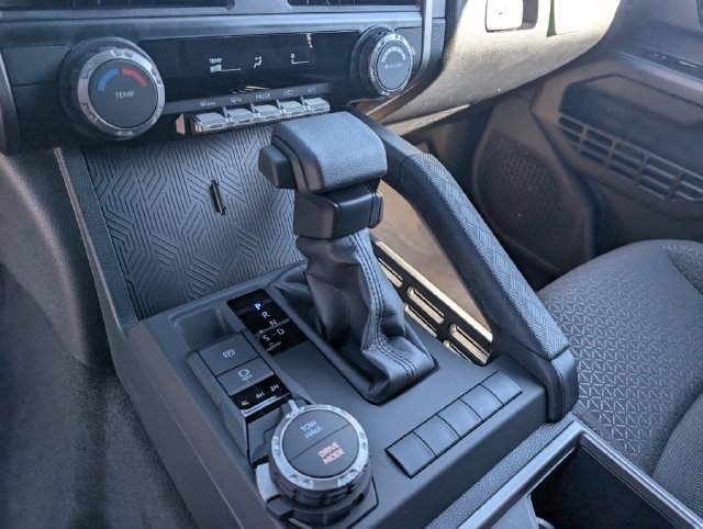 New 2026 Toyota 4Runner SR5 AWD/4WD image 22