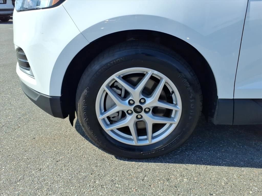Used 2024 Ford Edge SEL AWD/4WD image 38