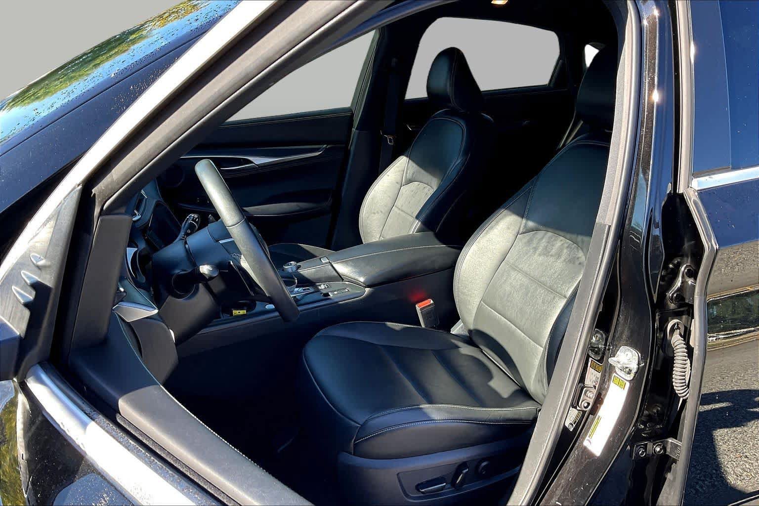 Used 2022 INFINITI QX55 Luxe w/ Cargo Package AWD/4WD image 8