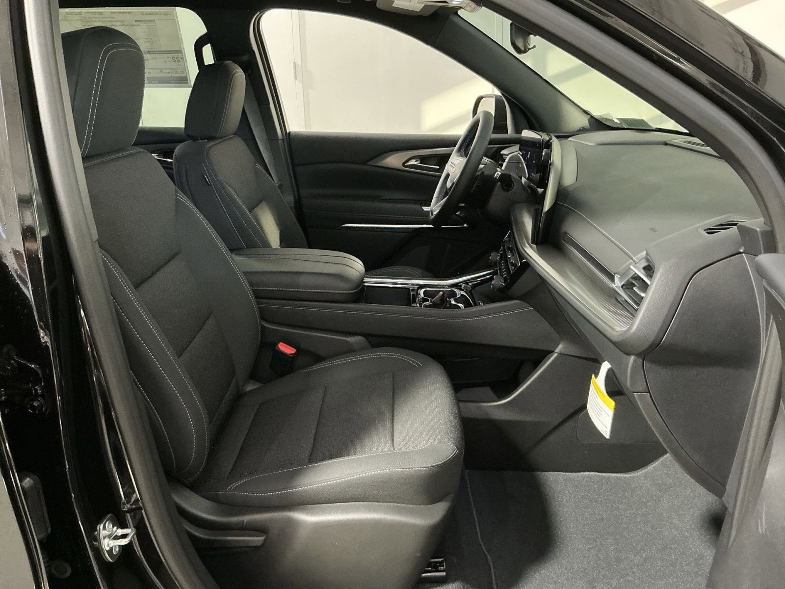 New 2026 Chevrolet Traverse LT image 34