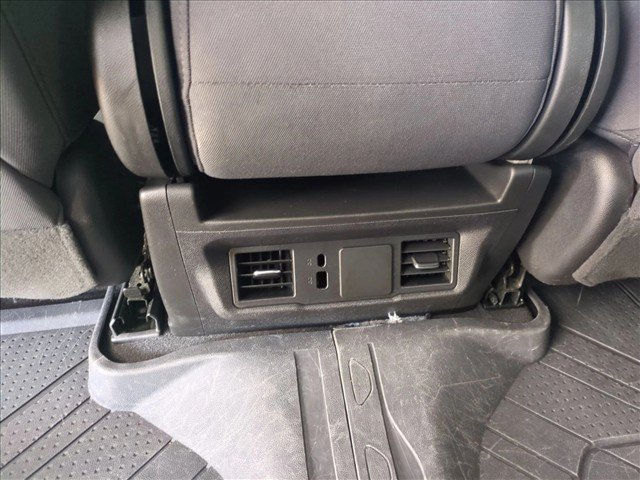 Used 2024 Chevrolet Silverado 1500 Custom w/ LPO, Dark Essentials Package AWD/4WD image 17