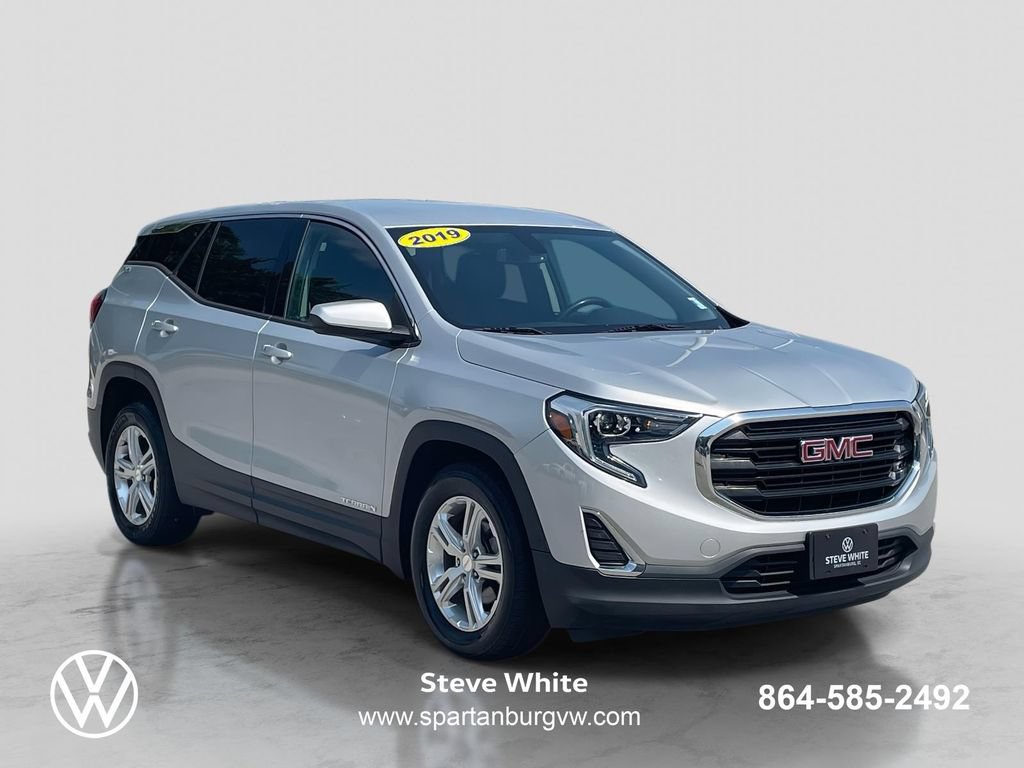 Used 2019 GMC Terrain SLE FWD image 1