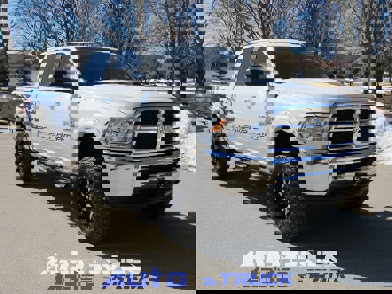 Used 2018 RAM 2500 SLT image 1