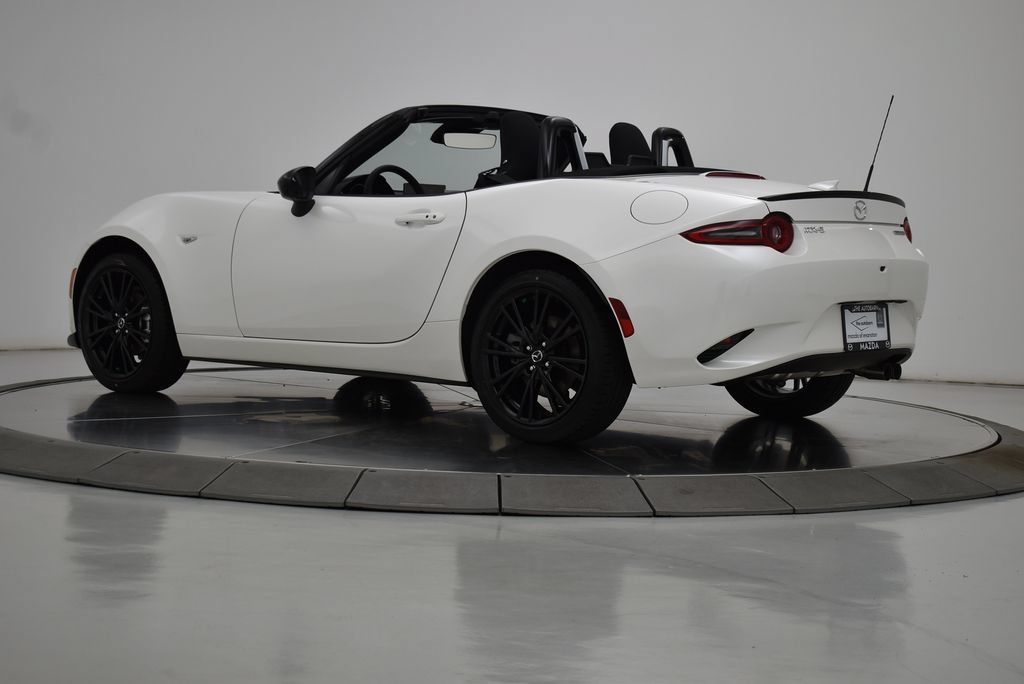 New 2026 MAZDA MX-5 Miata Club RWD image 18