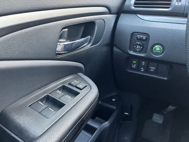 Used 2023 Honda Ridgeline Sport image 40