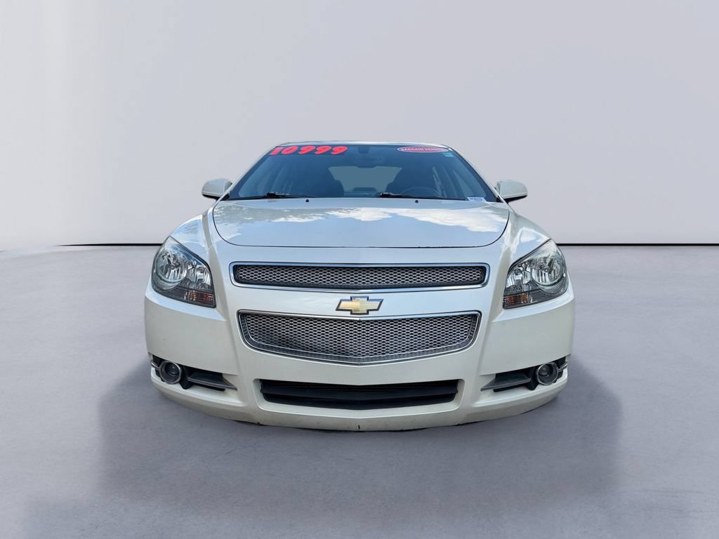 Used 2010 Chevrolet Malibu LTZ FWD image 8