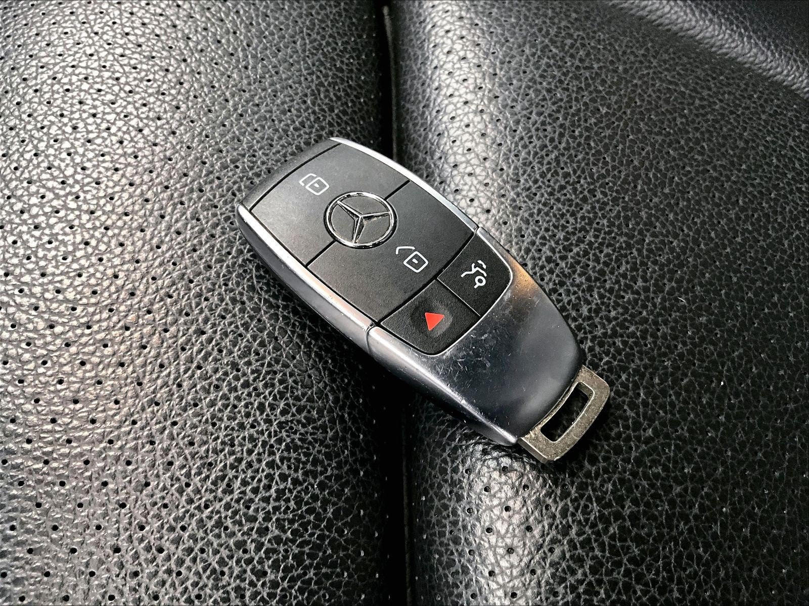 Certified 2023 Mercedes-Benz GLC 300 4MATIC Coupe image 12