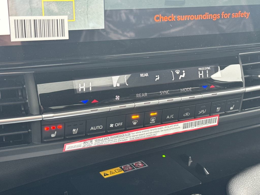 New 2026 Toyota Sienna Platinum image 23